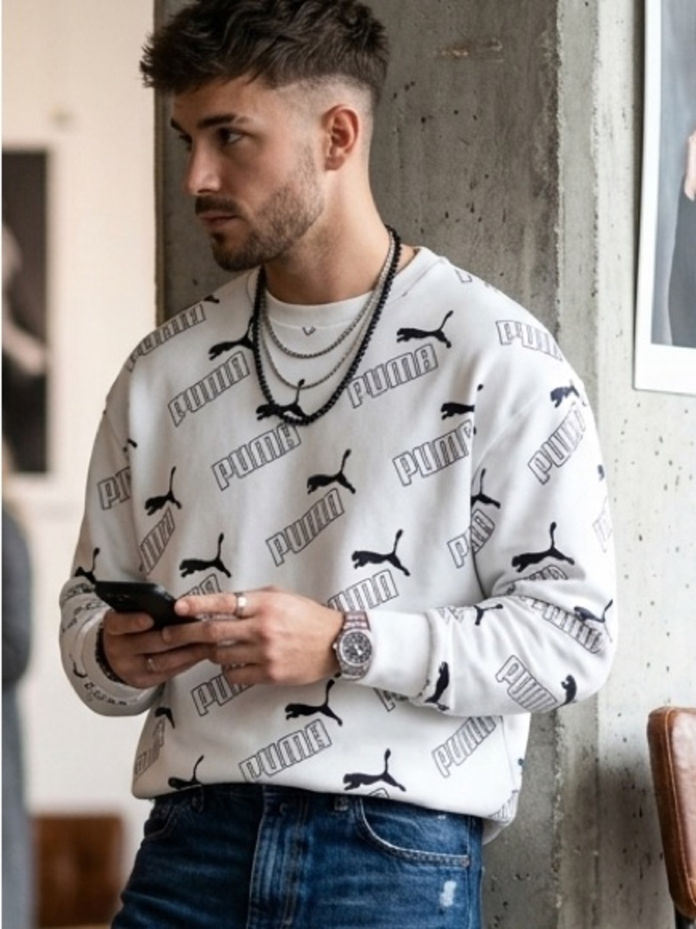 PUMA Amplified AOP Crewneck Sweatshirt White Black All Over Print Medium 1905